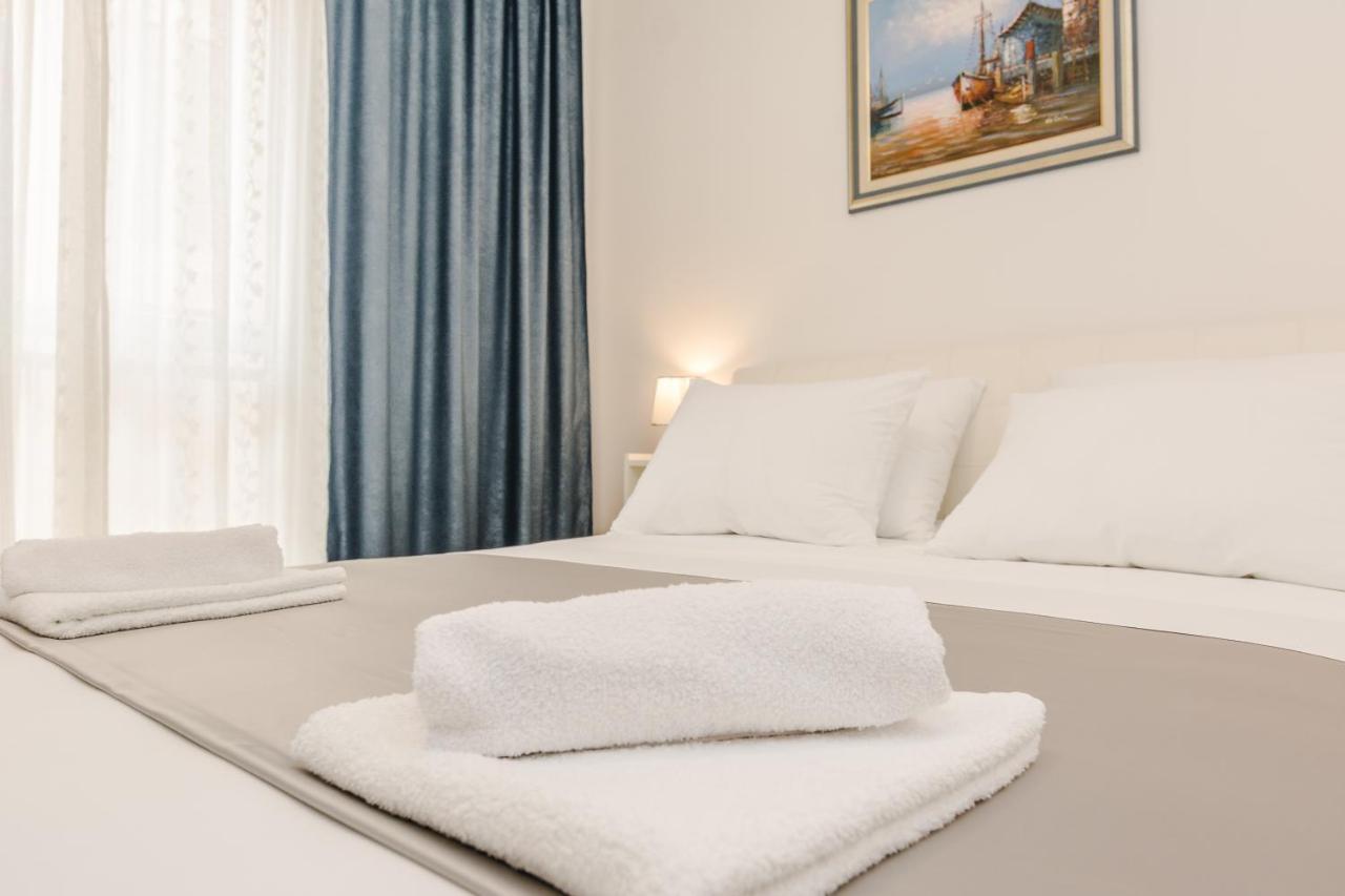 זאדאר Neva Room With Private Bathroom מראה חיצוני תמונה